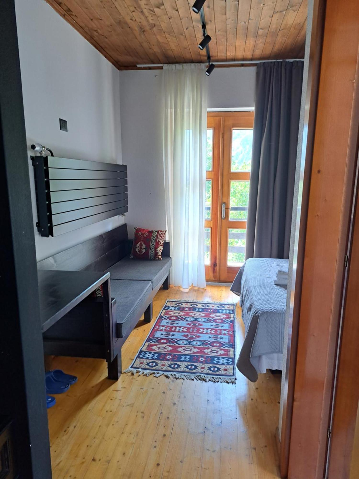 Villa Gjecaj Guesthouse And Restaurant Theth Luaran gambar