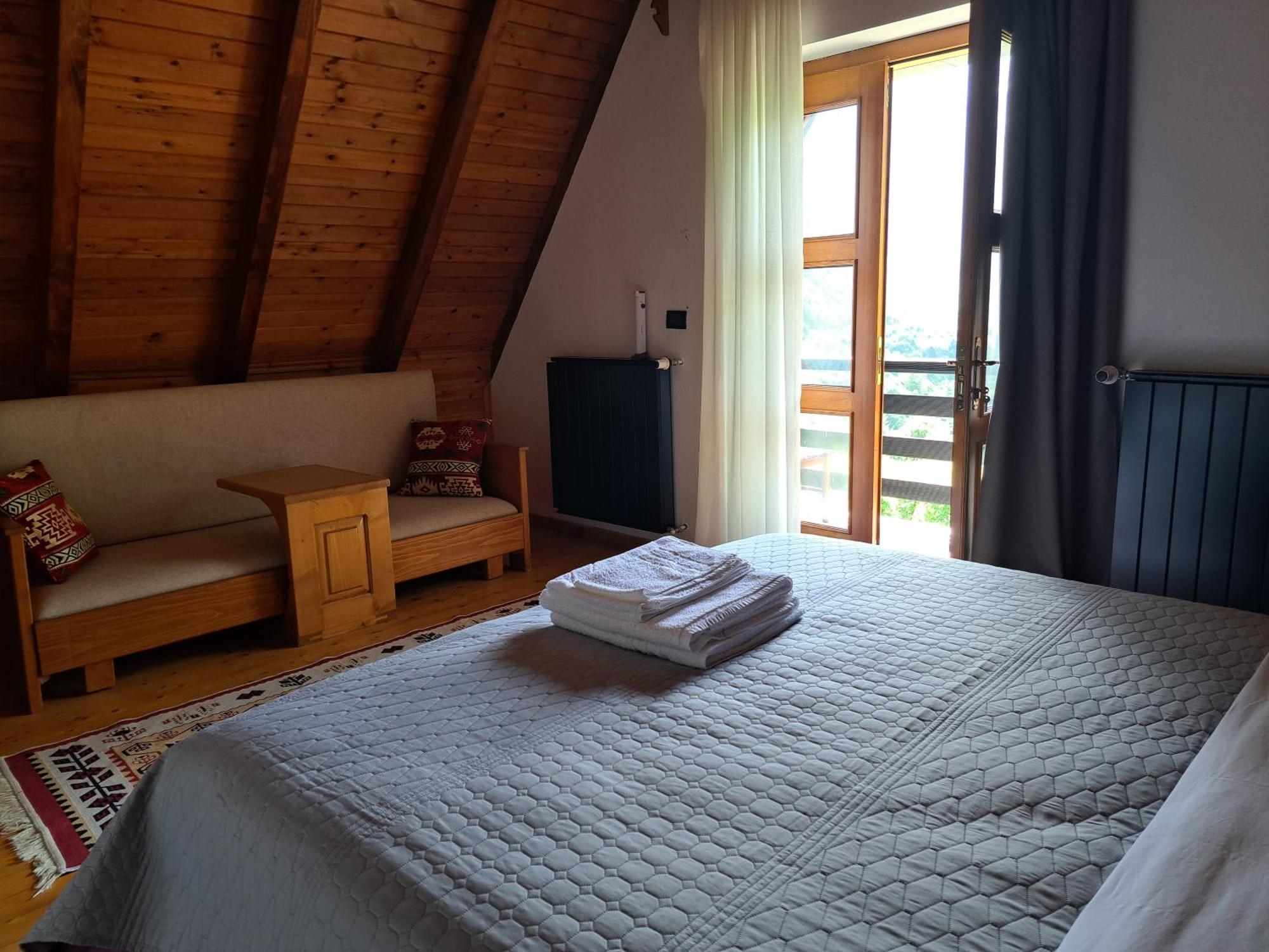 Villa Gjecaj Guesthouse And Restaurant Theth Luaran gambar