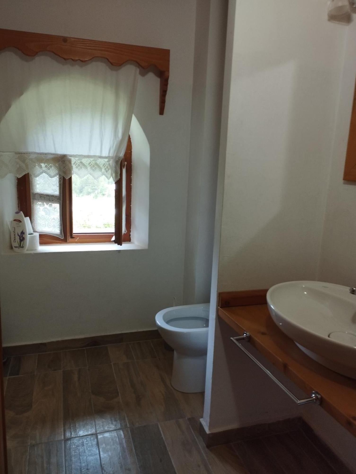 Villa Gjecaj Guesthouse And Restaurant Theth Luaran gambar